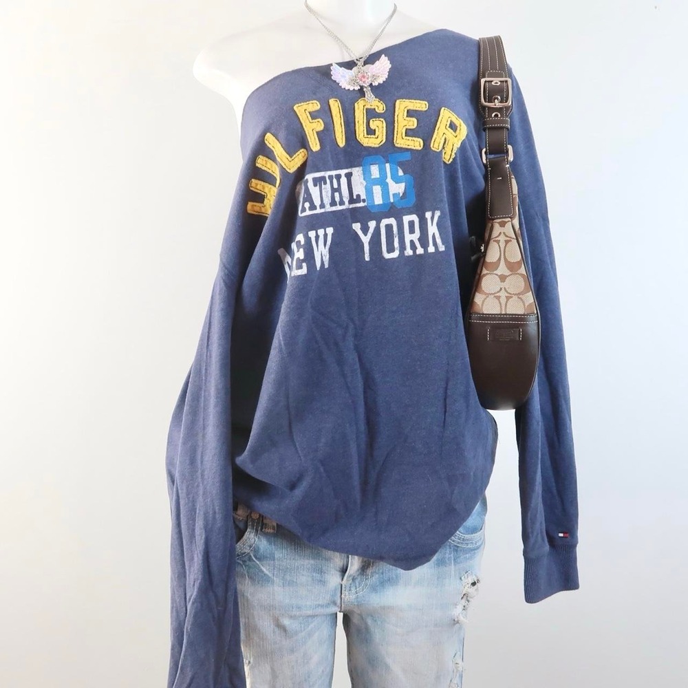 y2k tommy hilfiger navy blue graphic long sleeve top 98 new york